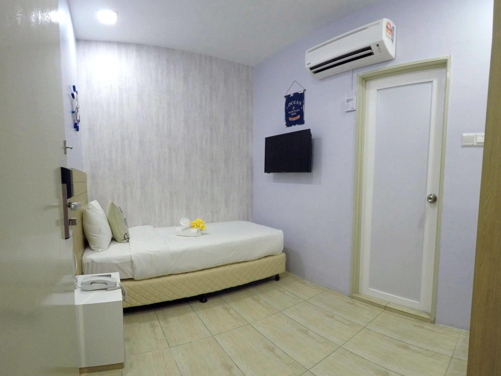 Lighthouse Hotel & Shortstay @ Damansara Uptown Petaling Jaya Exterior foto