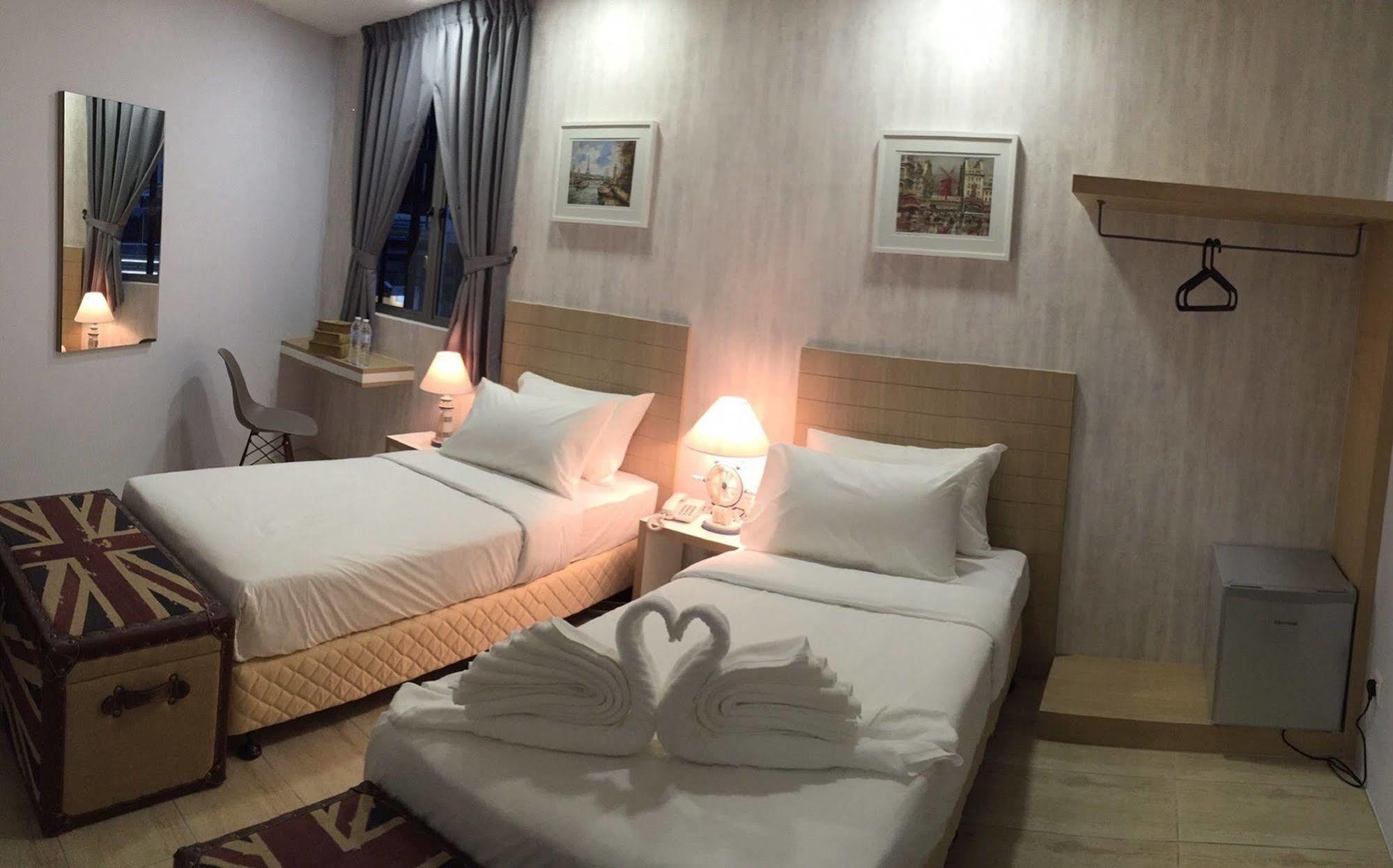 Lighthouse Hotel & Shortstay @ Damansara Uptown Petaling Jaya Exterior foto